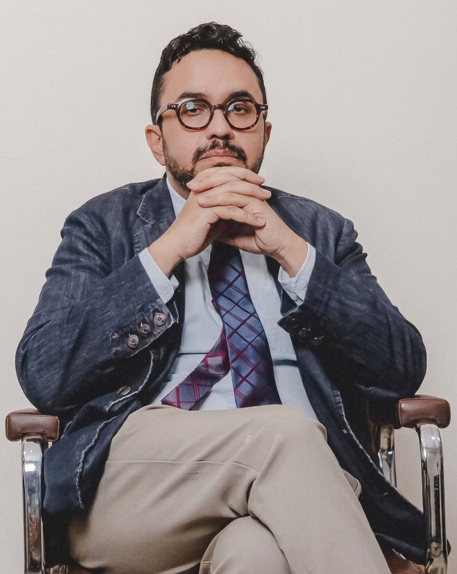 Dr. Rodrigues - advogado da Coelho & Rodrigues